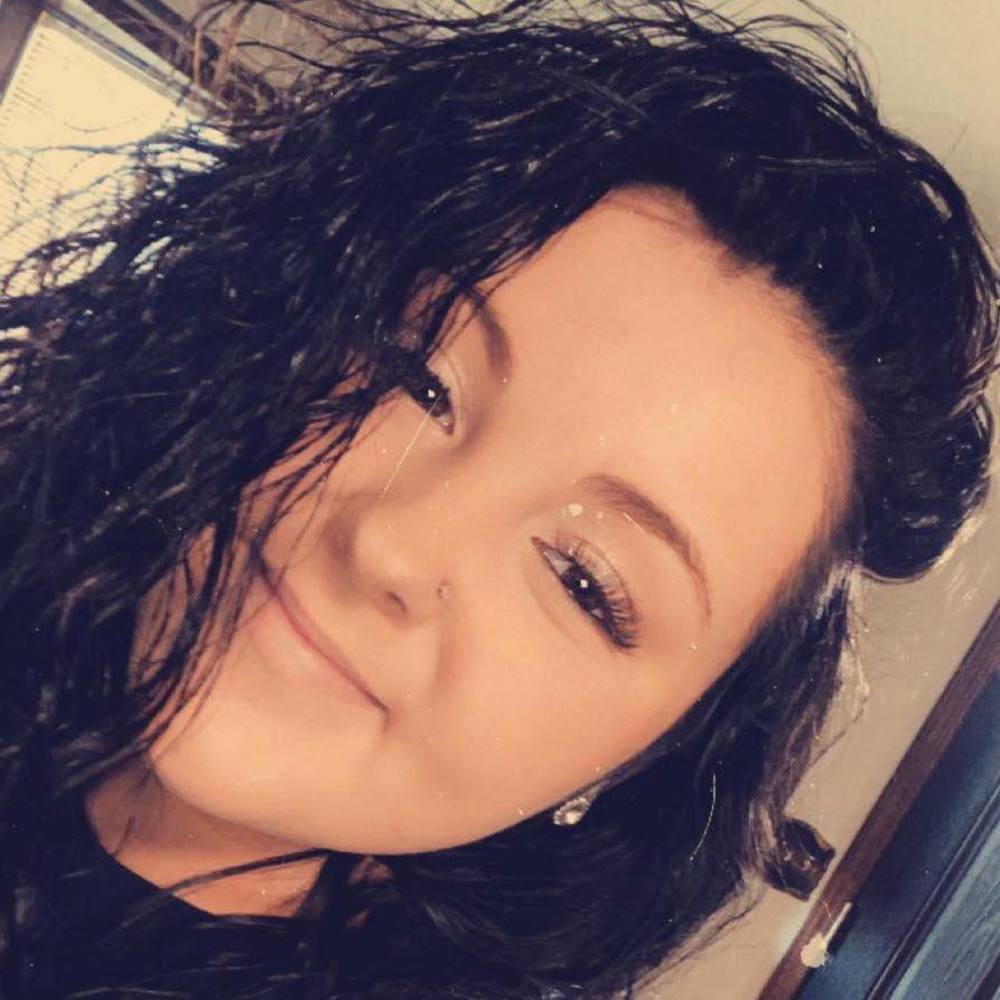 Meet your Posher, Taylar